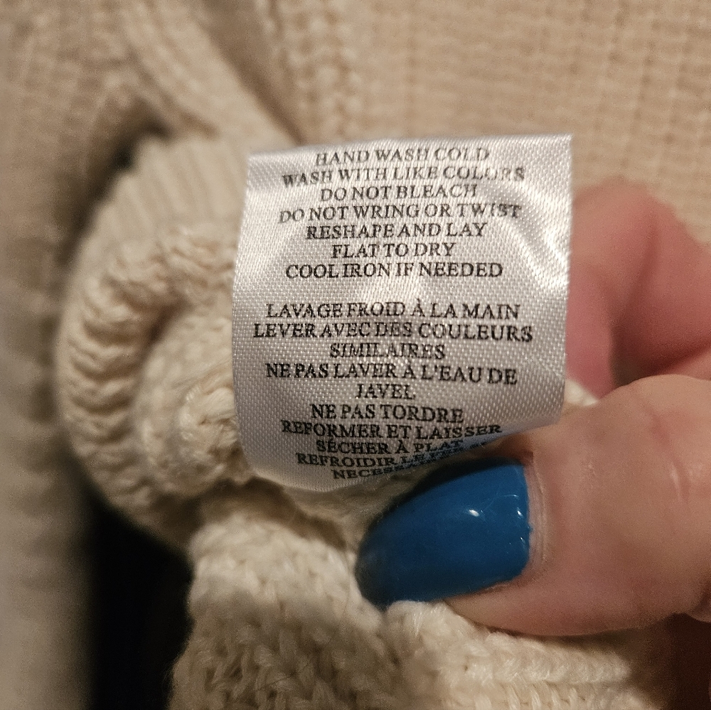 NWOT Z Supply Cream Tone Cropped Cardigan Extra Button; Pristine - Picture 9 of 9
